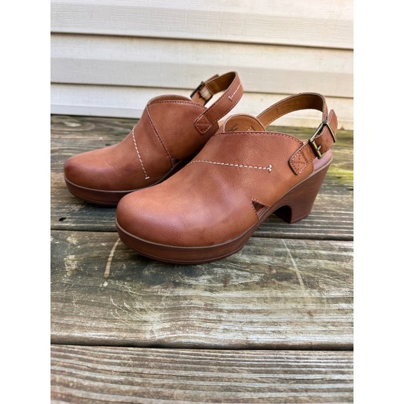 b.o.c. Shoes - b.o.c. Born Concept Tan Slingback Platform Clogs Block Heel Shoes
